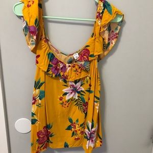 floral offshoulder top